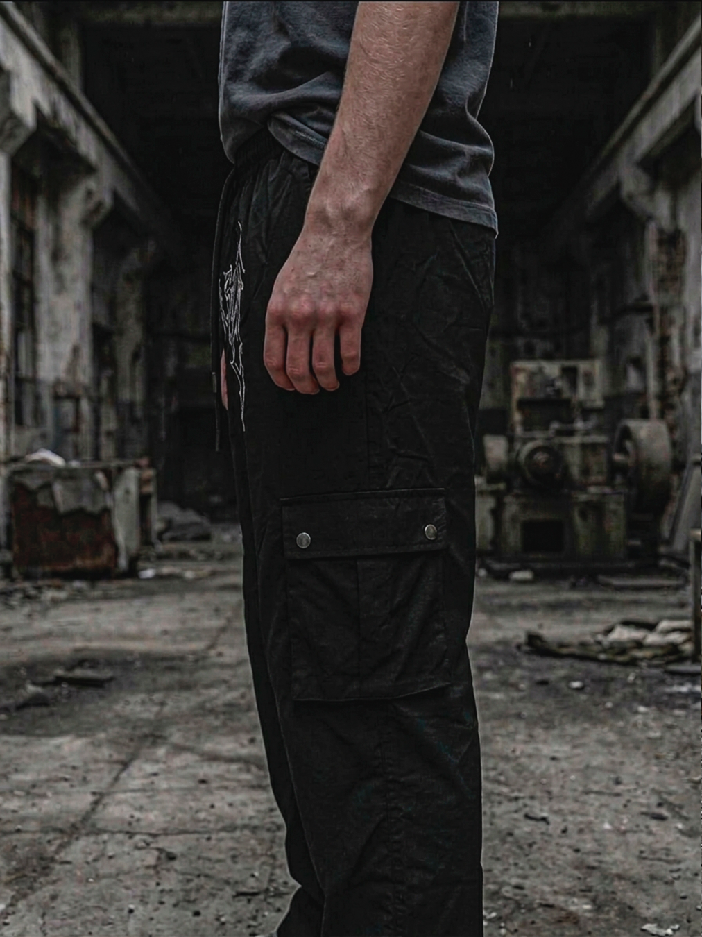 CARGO PANTS